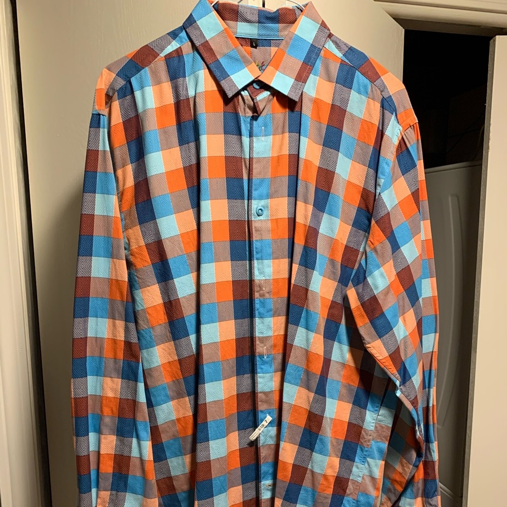 Men’s long sleeve dress shirt